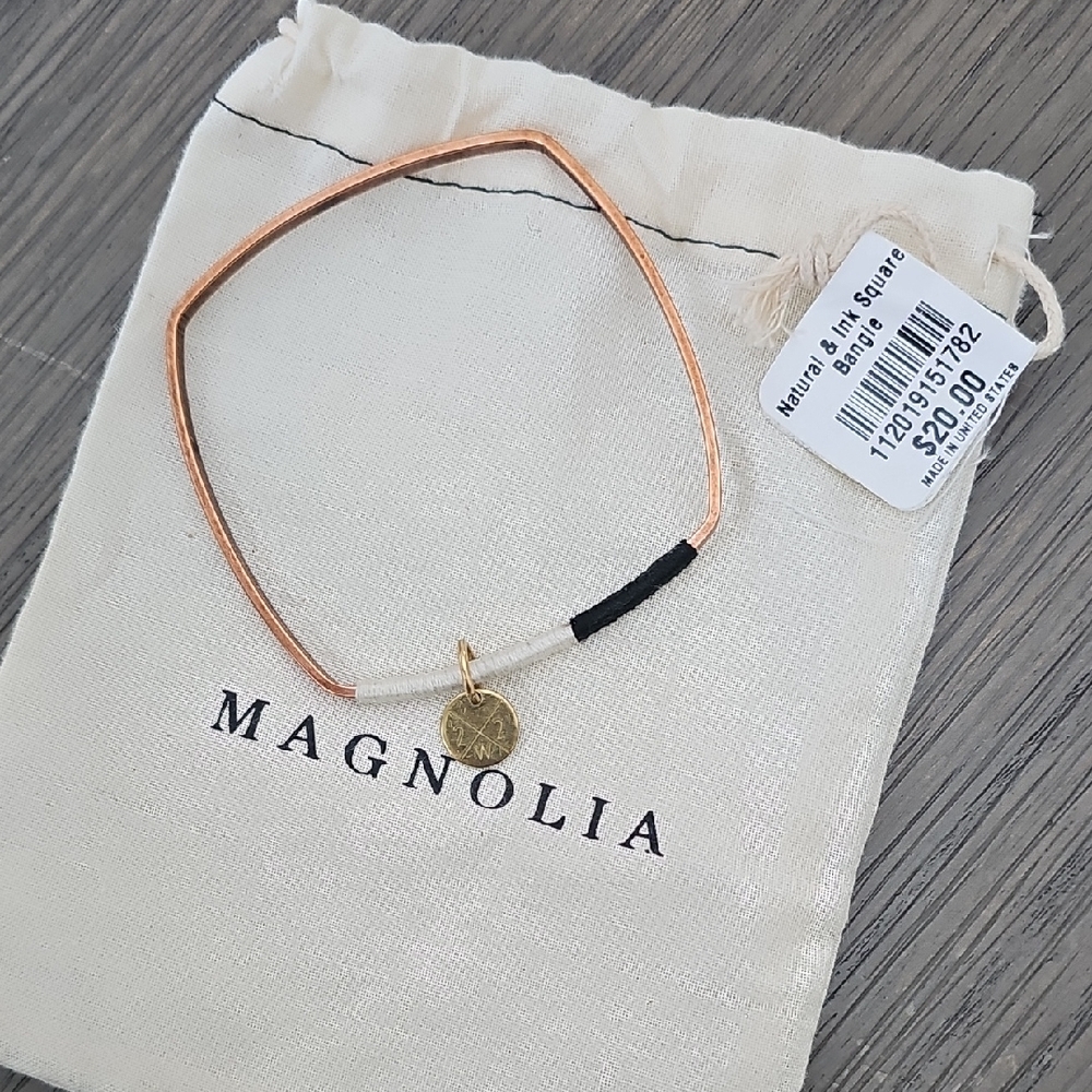 Magnolia Gold and Black Charm Bracelet